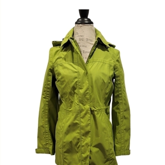 Lands' end raincoat like new - Picture 2 of 13